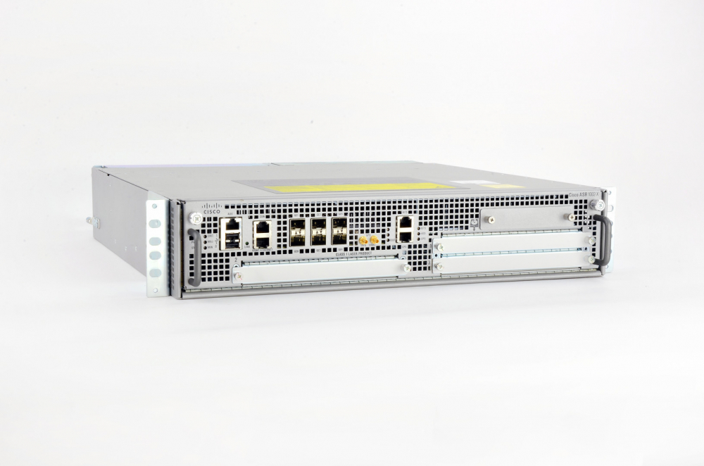 Cisco ASR 1002-X VPN and Firewall Bundle - Router 