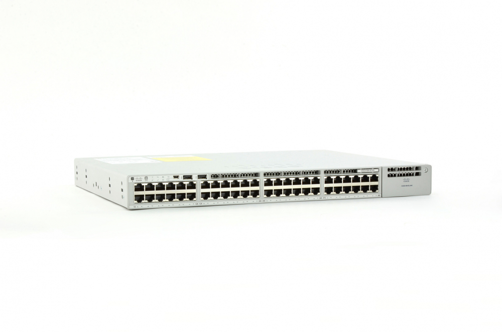 Cisco Catalyst 9200 - Network Advantage - Switch - L3 - Smart - 48 x 10/100/1000 (PoE+) 